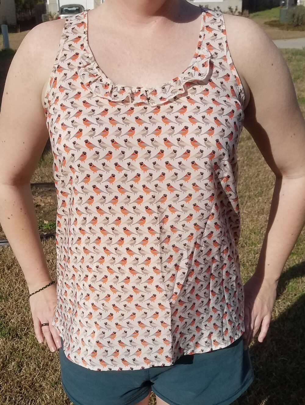 Candies Top With T Ruffle Back In Great Condition - Picture 8 of 8